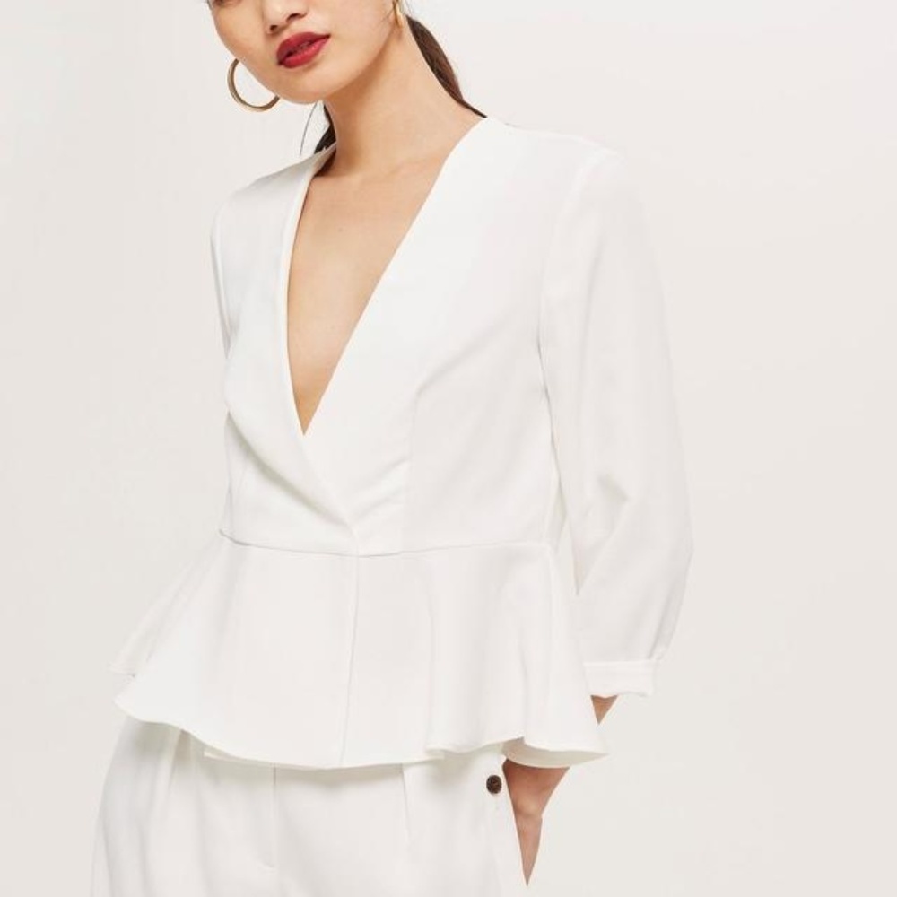 TOPSHOP – Crossover Peplum Jacket - US 4